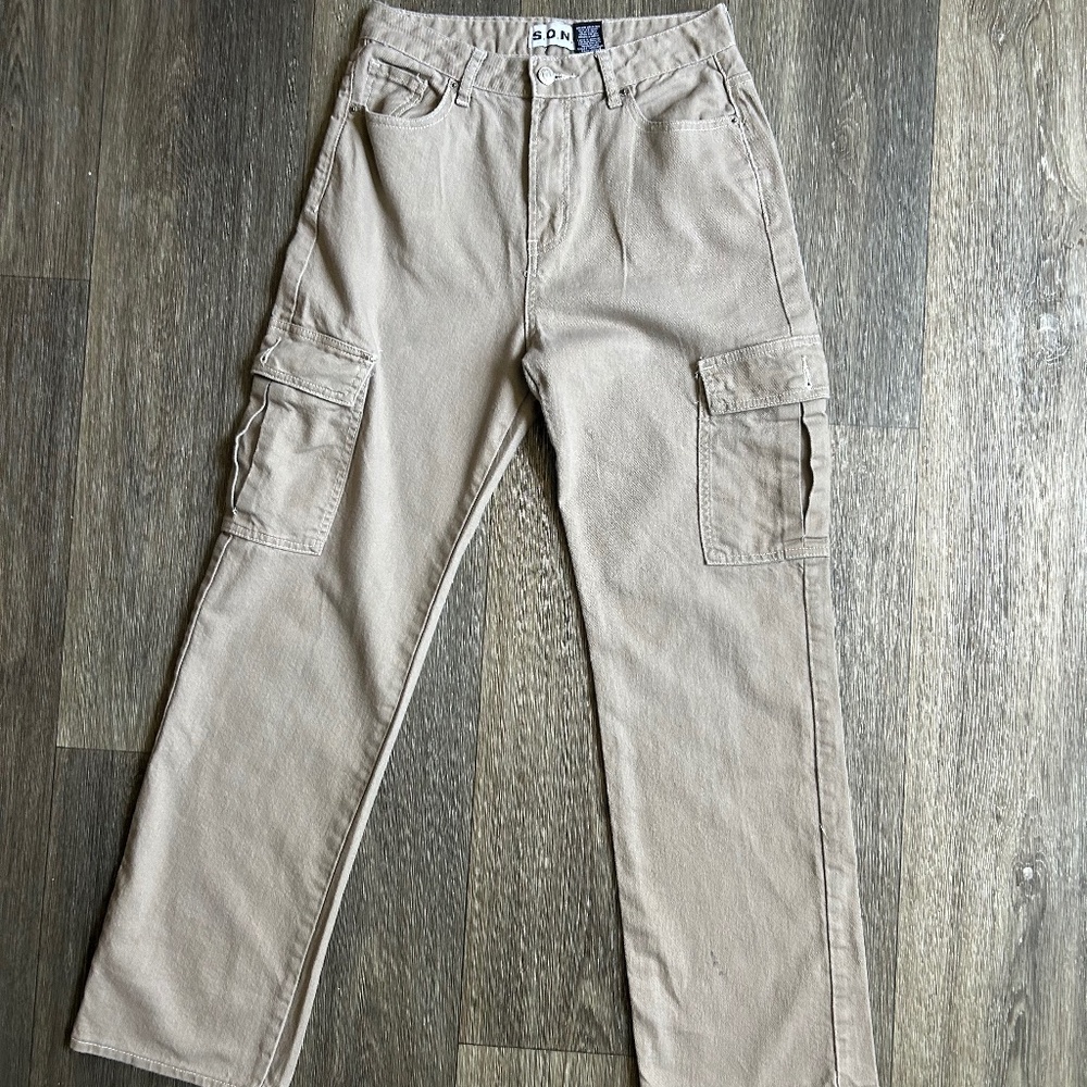 S.O.N.G Beige Cargo Jeans